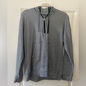 CROFT & Barrow Zip Hoodie Large